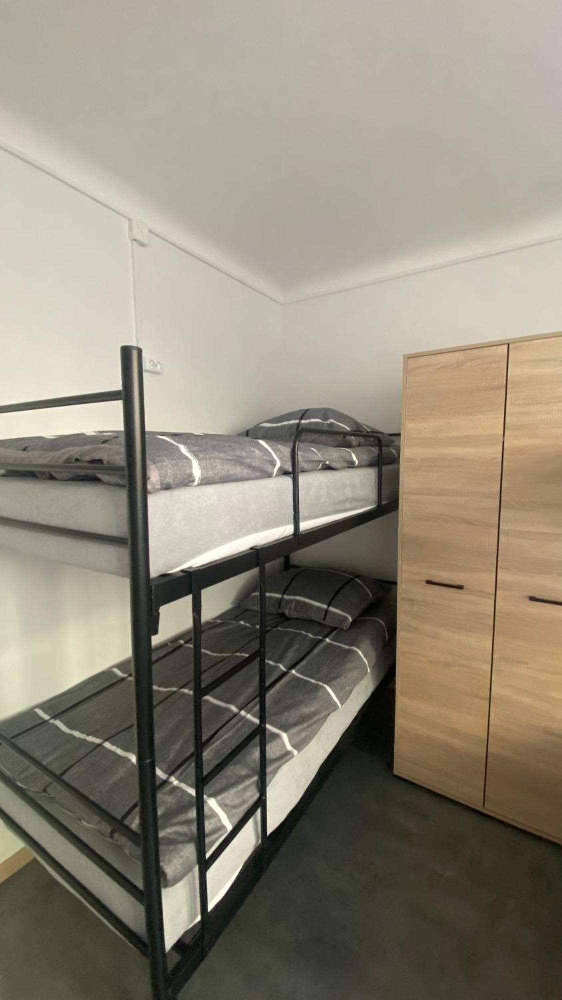 Hostel Harmonia Варшава Екстериор снимка
