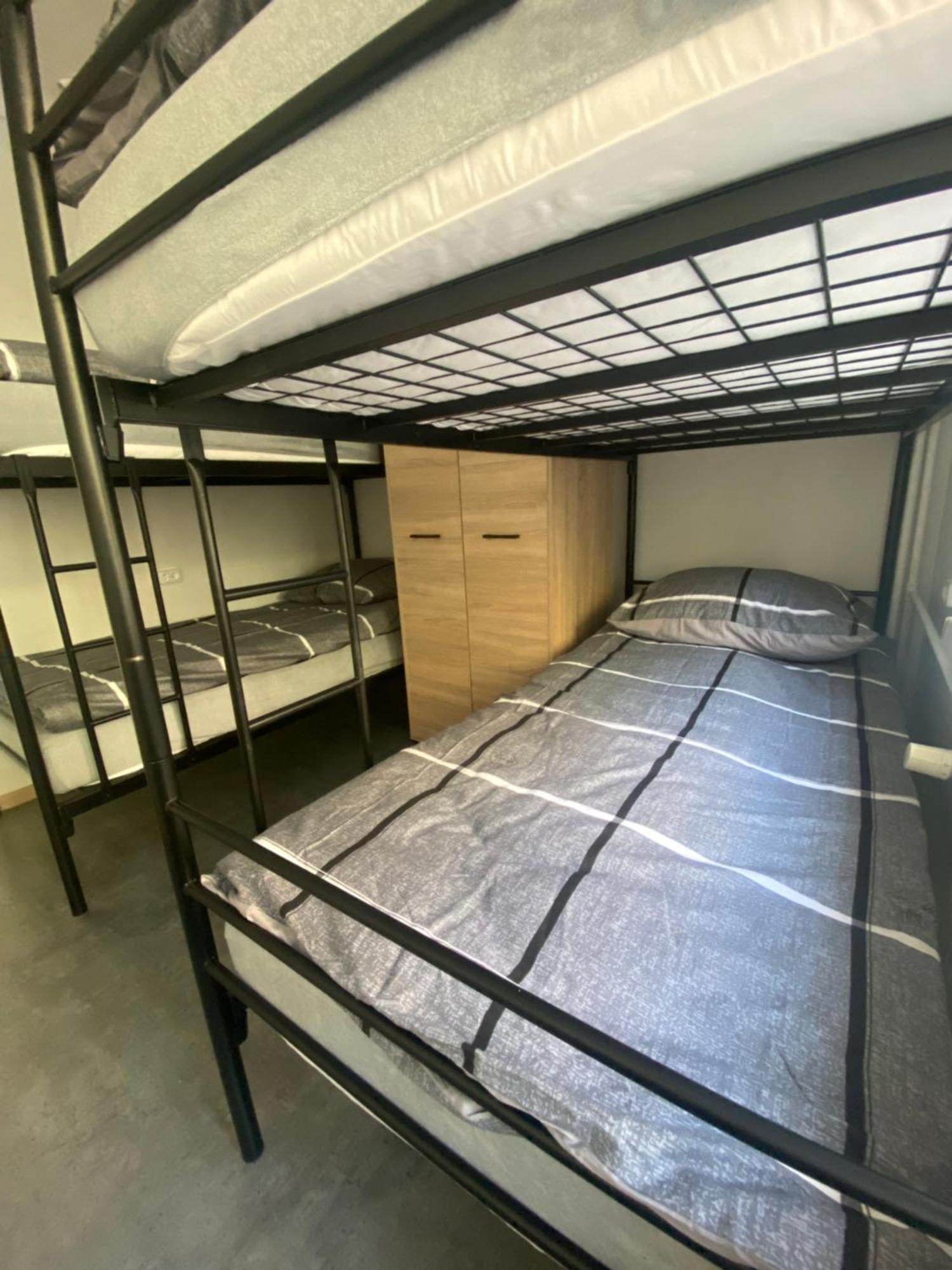 Hostel Harmonia Варшава Екстериор снимка